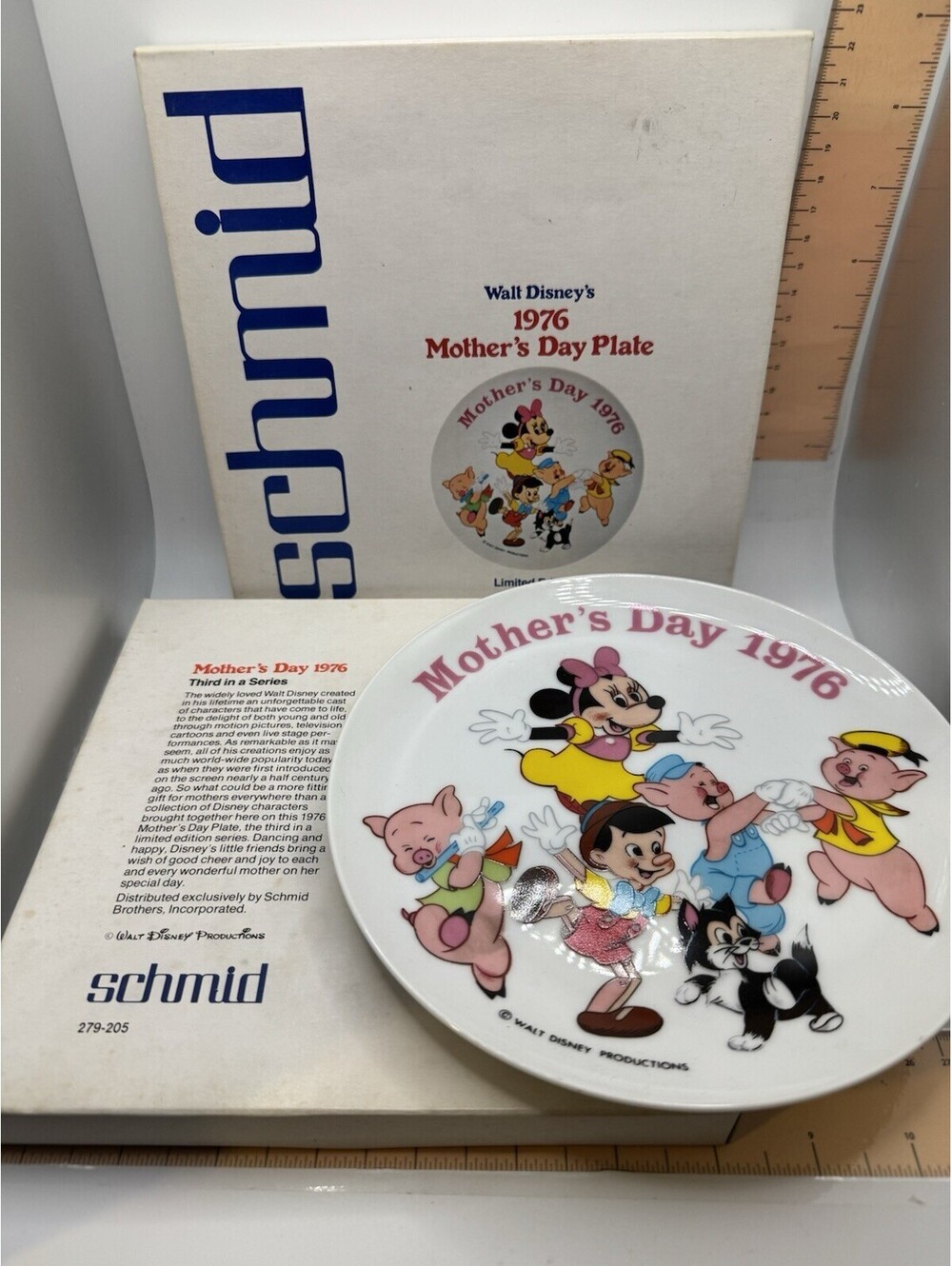 Walt Disney Mother's Day 1976 Limited Edition Plate Schmid Bros Original Box